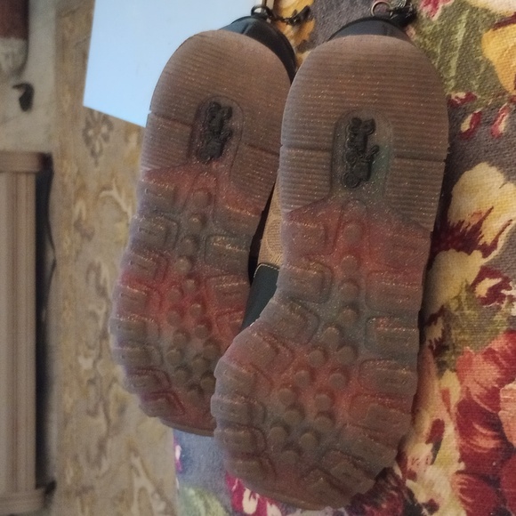 Coach C118 Runner in Style. Excellent Condition. Like Brand New - Picture 5 of 5